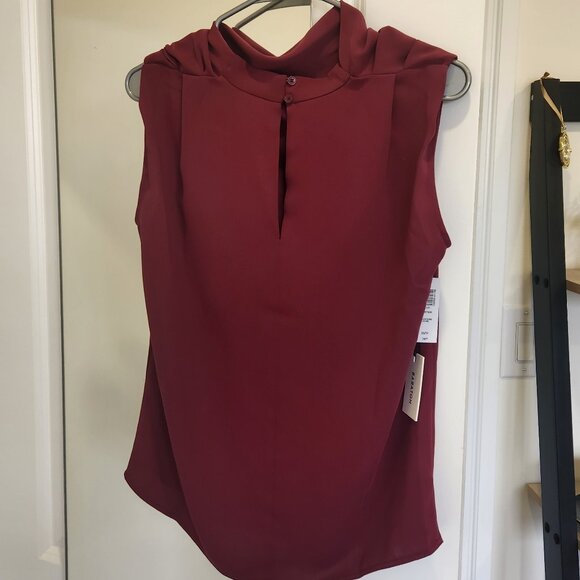 NWT Aritzia Babaton Carter Sleeveless Top - Picture 2 of 5